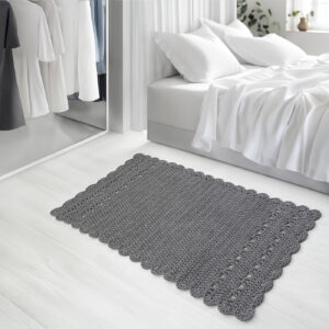 suorakaide harmaa virkattu matto makuuhuoneessa